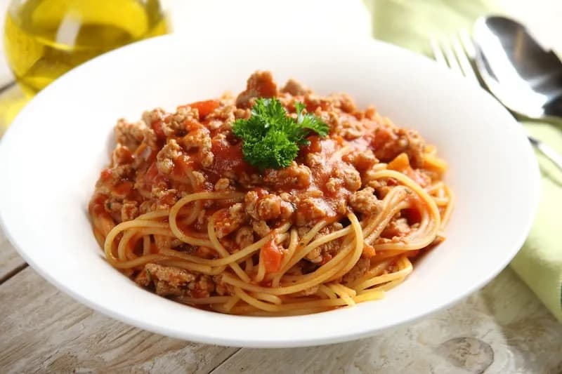Spaghetti Knorr: łatwy przepis na pyszne danie bez konserwantów