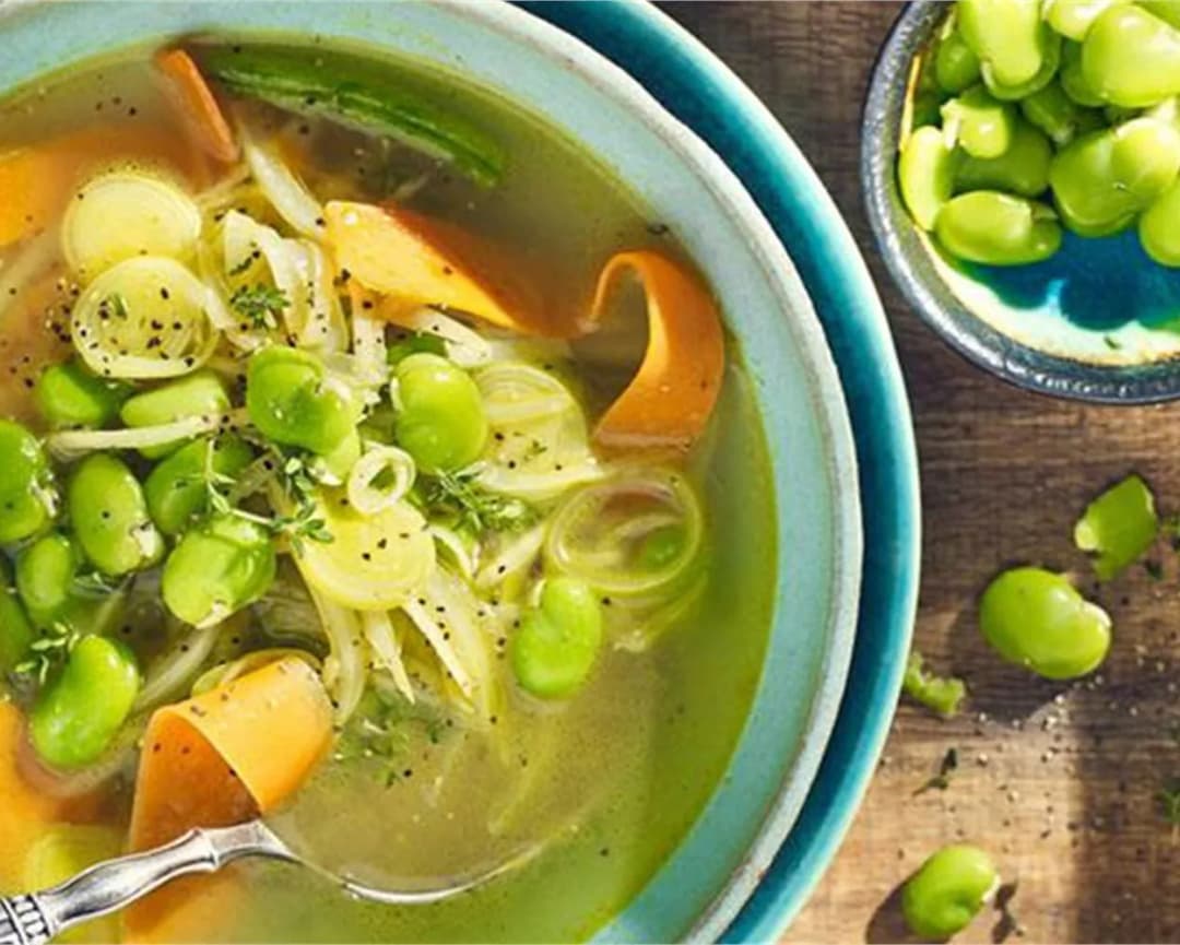 Jaka śmietana do zupy jarzynowej? Odkryj najlepsze opcje!